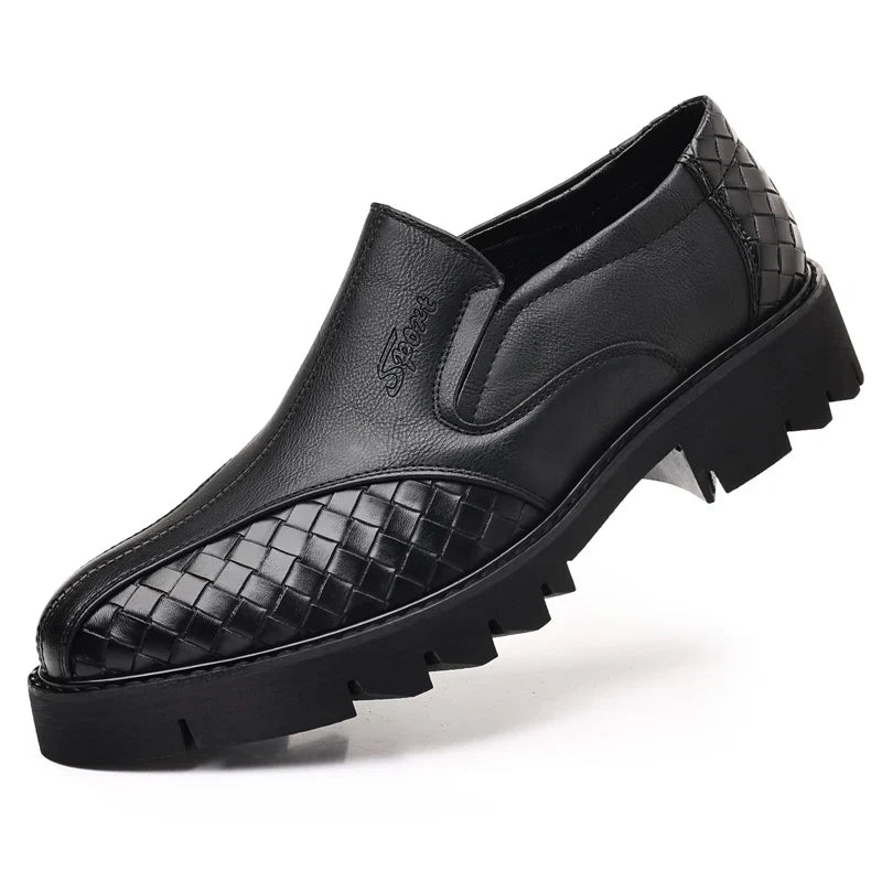 Black men's leather shoes Thick bottom height increasing style Daily Business Office Outdoor Fashion Party Youth Shoes New
