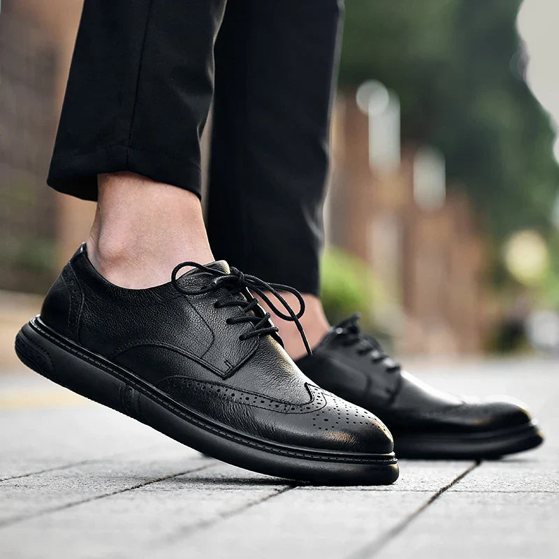 Big Size Mens Formal Genuine Leather Dress Shoes British Stylish Business Dress Men Flats High Quality Brogues Oxford Shoes Men