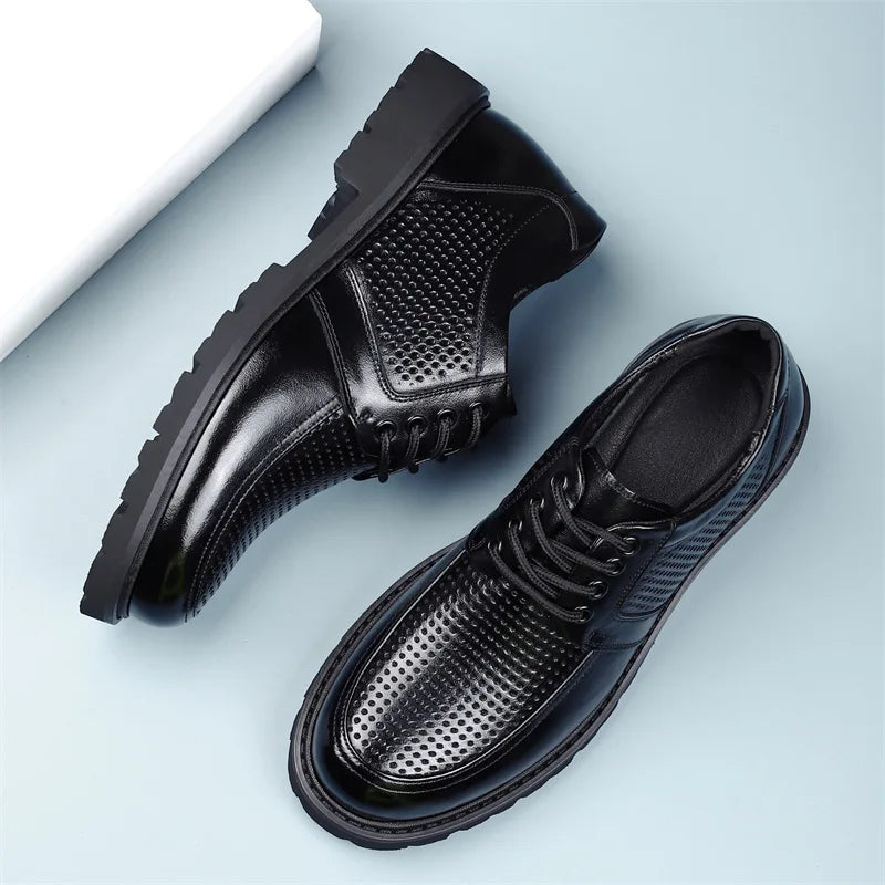 2026 Summer New Hallow Leather Shoes for Men Black Fashion Business Dress Shoes Male Lace Designer Platform Shoe Man