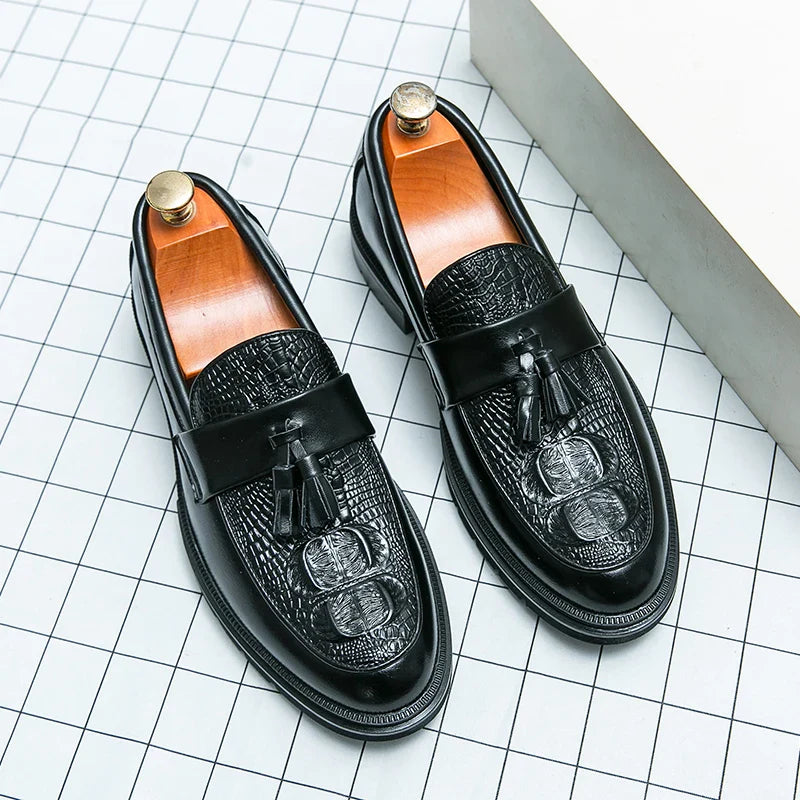 Men's Shoes Leather Men Fashion Spring Tassel Loafers Hot Sale Handmade Business Shoes Luxury Brand Lace-Up Men's Groom Footwear