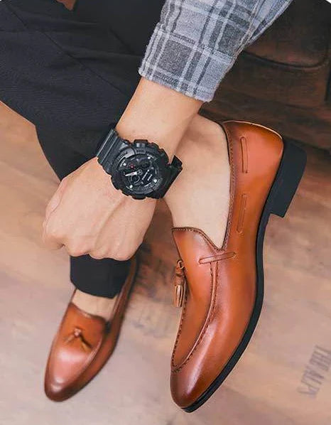With Tassels Loafers Office Leather Shoes for Men Platform Thick Sole Pointed Toe Man Casual Shoe High Quality Fashion Elegant