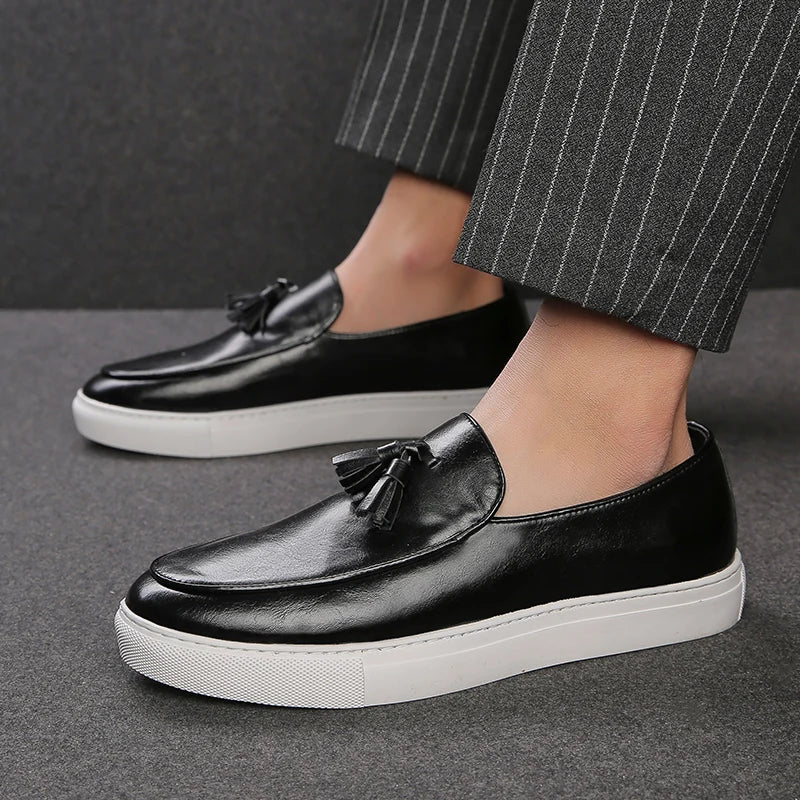 Zapatos De Hombre Loafers Men's Tassel Slip-On Comfortable Men Leather Shoes Casual Shoes Fashion Oxford Shoes Large Size 38-47