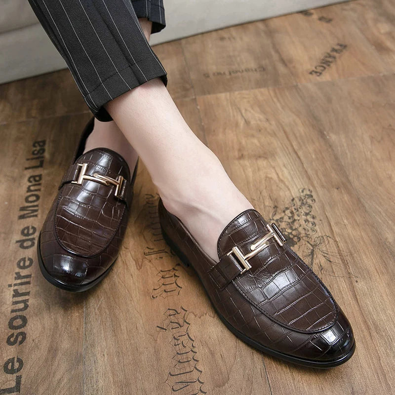 2024 High Quality Casual Leather 38~48 Designer Mens Dress Wedding Black Fashion Office Business Loafers Formal Shoes for Men