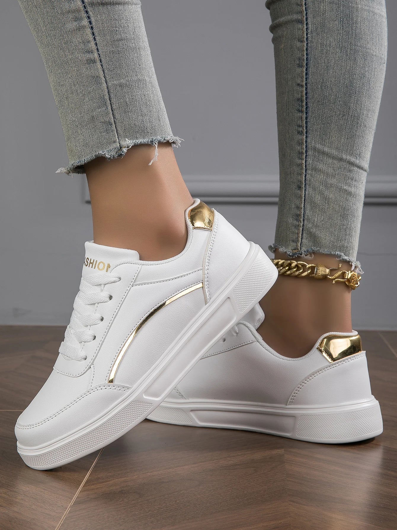 Women Casual Sneakers Leather Platform Sneakers for Women Classics Comfort Skateboarding Shoes Non-Slip