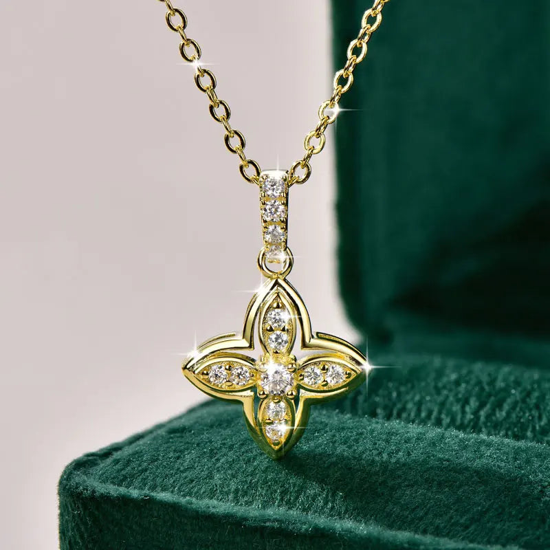 Luxury Shiny Four-Leaf Flower Pendant Necklace Certified Moissanite Diamond Necklace for Women 14k Gold Filled Jewelry