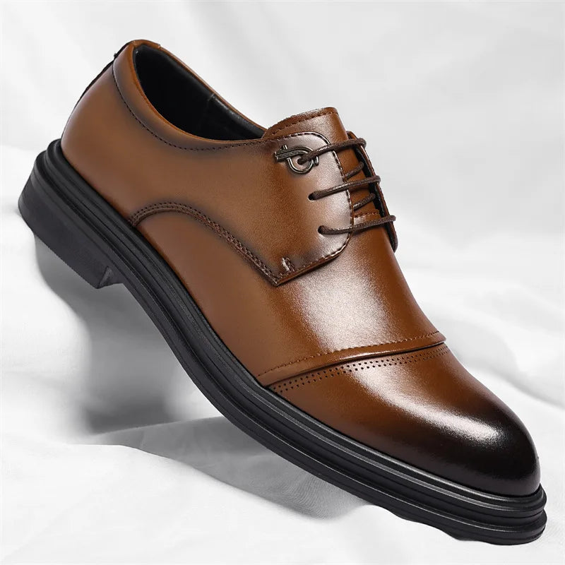 2026 New British Business Formal Leather Shoes for Man Summer Autumn Hallow Dress Shoes Male Solid Color Fashion Shoes Man