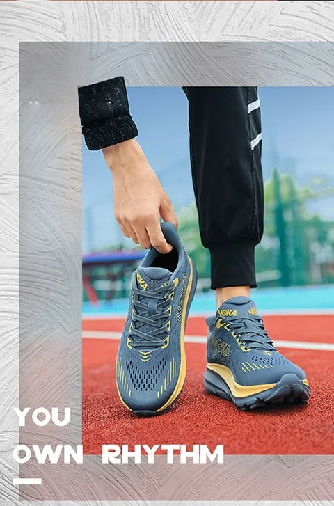 New ultra-light sports running shoes for men soft sole casual outdoor cushioning jogging shoes fashionable boys and teenagers 45