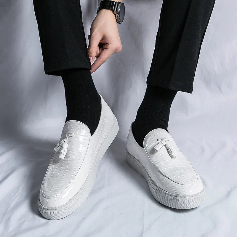 Zapatos De Hombre Loafers Men's Tassel Slip-On Comfortable Men Leather Shoes Casual Shoes Fashion Oxford Shoes Large Size 38-47