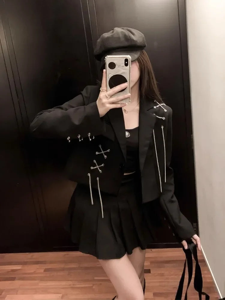 Women Punk Gothic Cropped Blazer with Metal Chain Tops Autumn Chic Patchwork Suit Office Lady Commute Short Jackt Streetwear