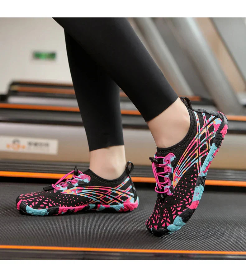 Qiuck Drying Aqua Shoes Women's Water Shoes Swimming Barefoot Five Fingers Aqua Shoes Colorful Beach Seaside Light Sneakers