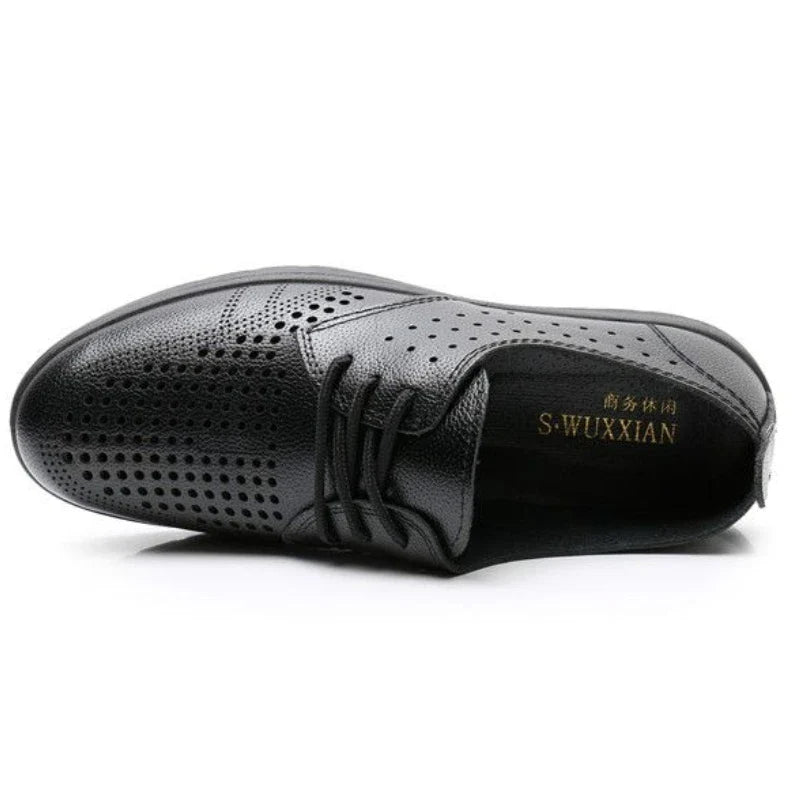 2026 Summer Men Sandals Business Casual Leather Hollow Out Shoes Breathable Soft Sole Clogs Fashion Comfortable Outdoor Slides