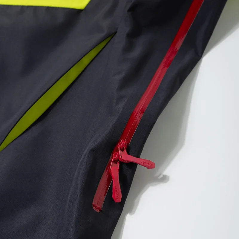 2026 Storm Jacket Outdoor Fashion All-in-one Fishing Men's Travel Camping Sports Skiing Storm Climbing Trend Storm Jacket