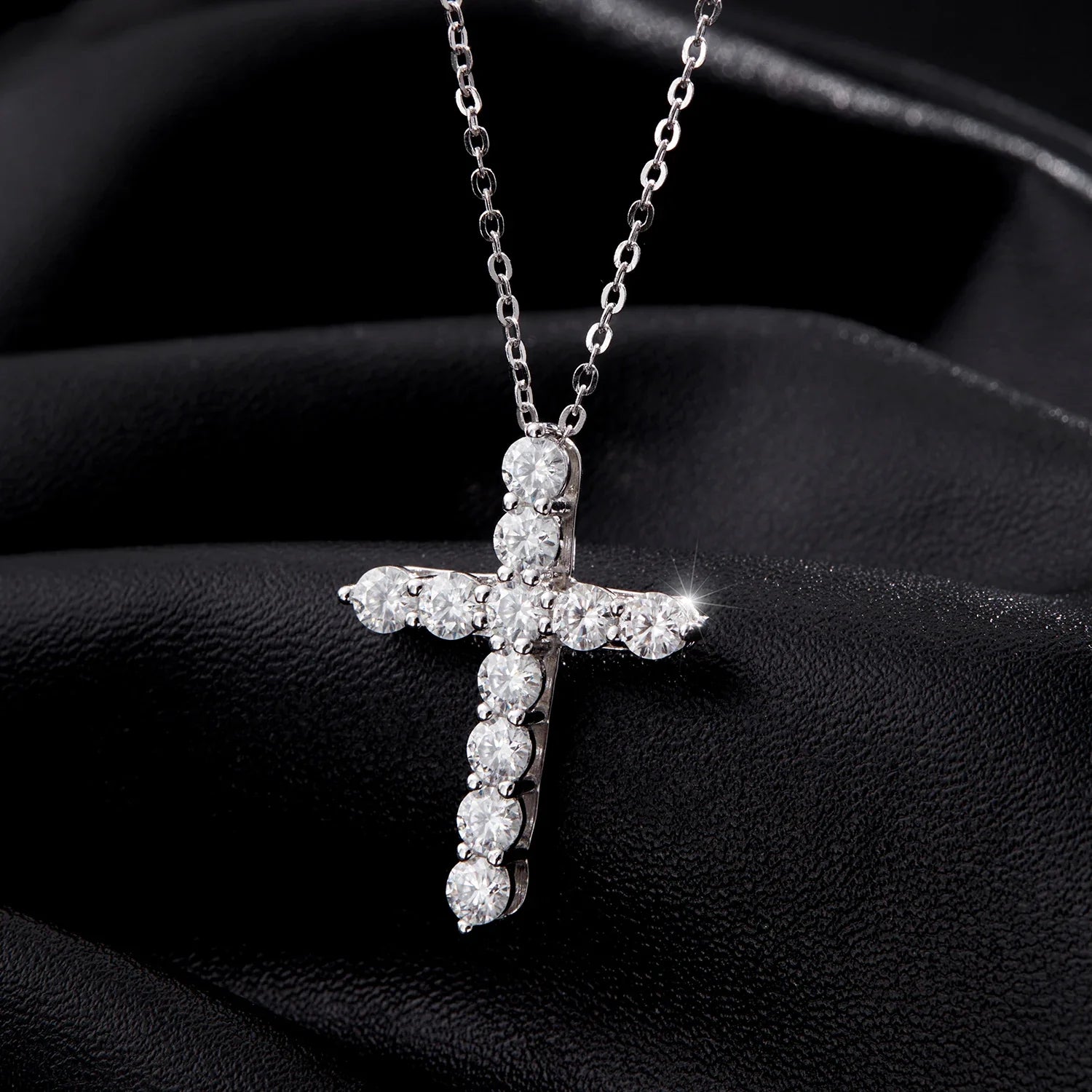 D Color Moissanite Necklace 925 Sterling Silver Exquisite Cross Link Chain Pendant Necklace For Women Fine Jewelry Gift