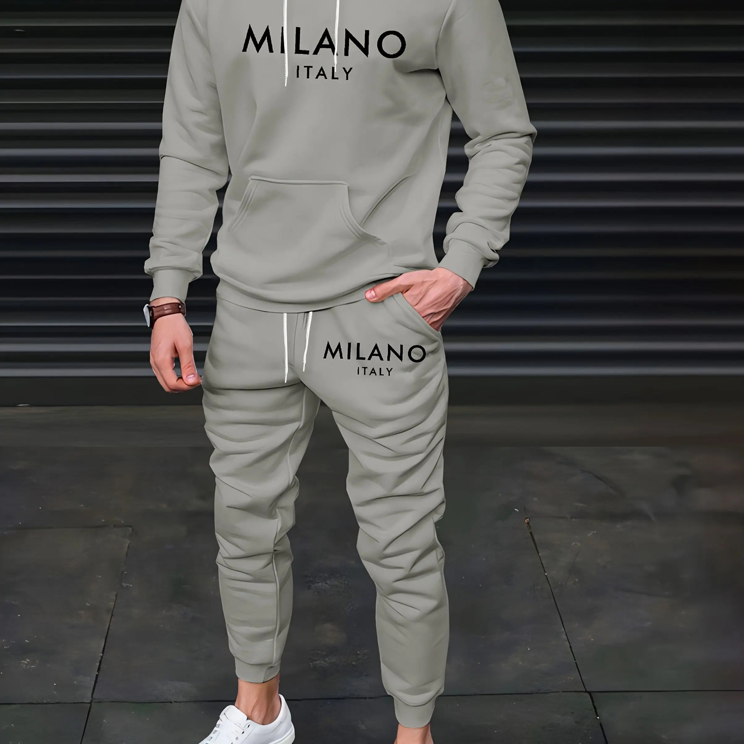 طقم رجالي خريفي/شتوي كاجوال دافئ بطباعة حروف MILANO ITALY، هودي رياضي مخملي سميك فضفاض + بنطال رياضي
