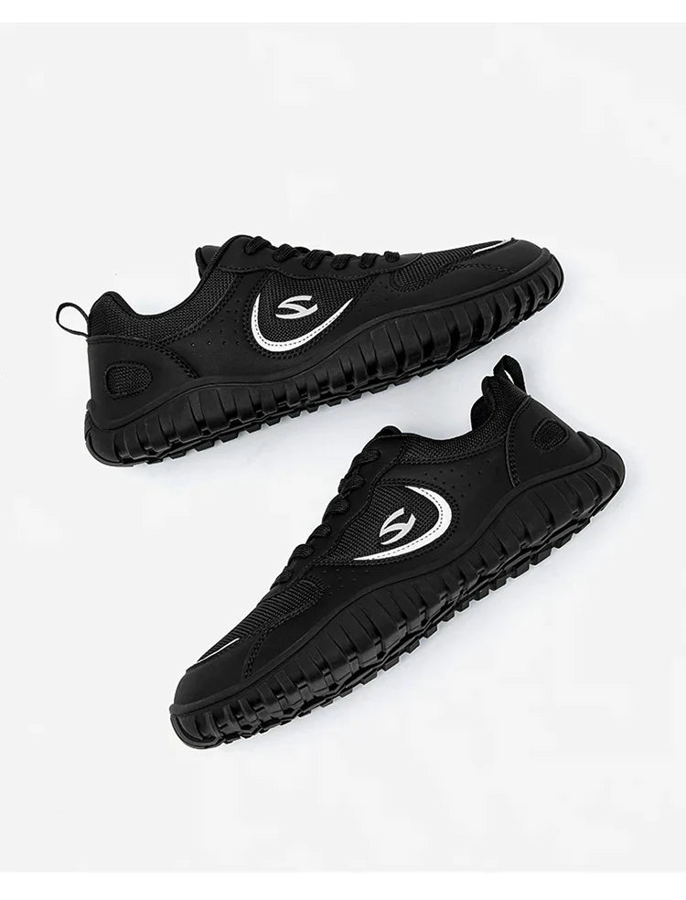 Unisex Wide Toe Sneakers Comfortable Walking Shoes Lace Up Outdoor Travel Breathable Sneakers