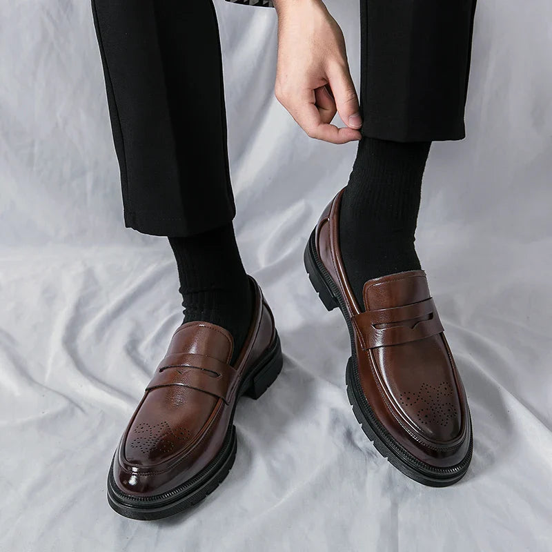 Spring Luxury Thick soled Casual Shoes Men's Black Penny loafers men Brown Business Office Dress Shoes for Mentênis masculino