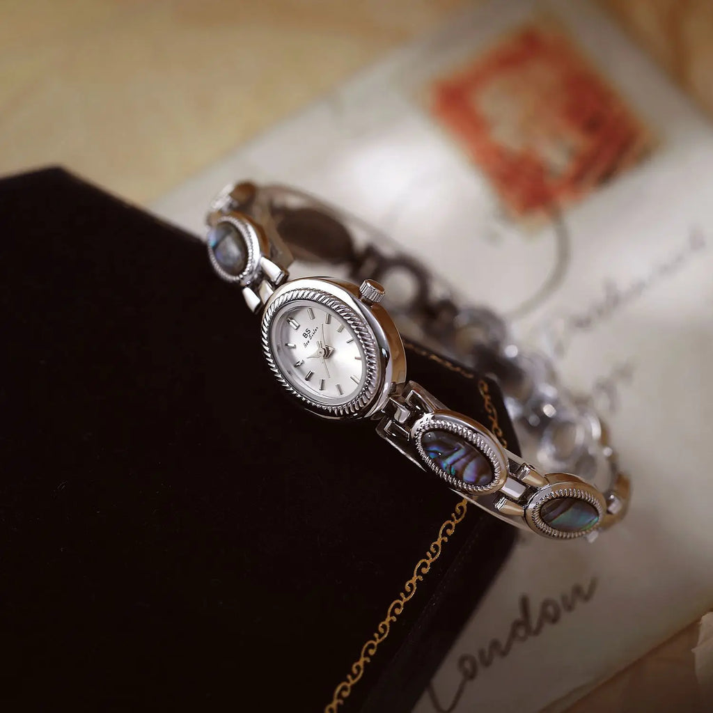 Top Brand Luxury Women Bracelet Watches Unique Design Fashion Elegant Ladies Wrist Watches For Female Clock Quartz Wristwatches