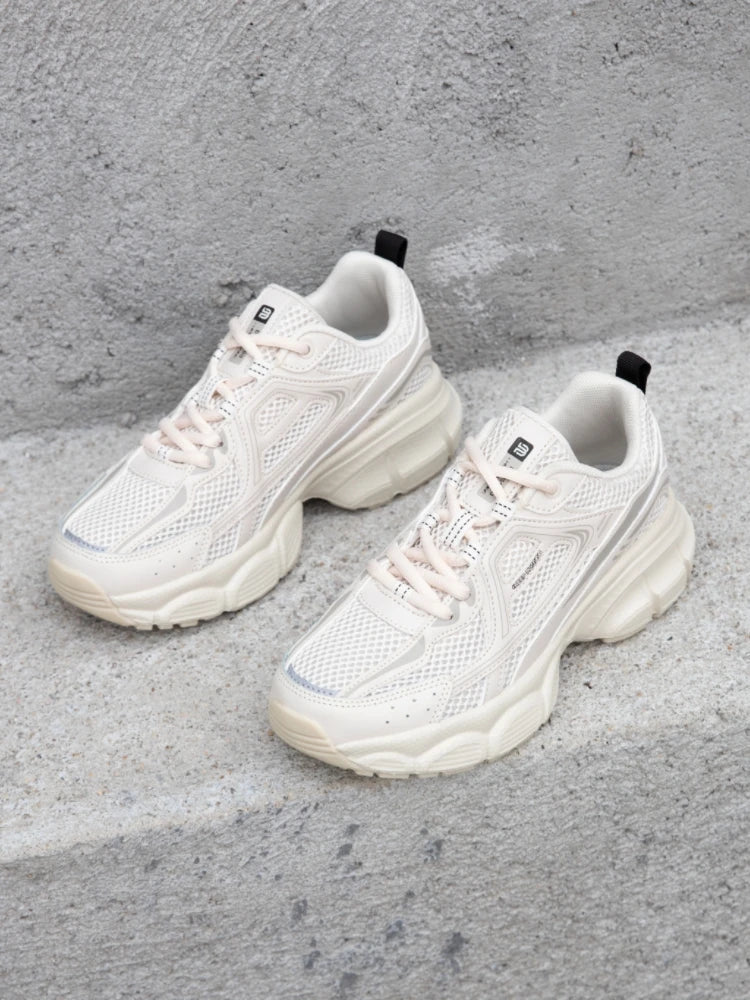 Women Sports Shoes Outdoor Lightweight Breathable Jogging Sneakers Female Casual Mesh Anti-slip Lace Up Running Shoes