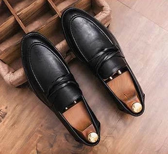 With Tassels Loafers Office Leather Shoes for Men Platform Thick Sole Pointed Toe Man Casual Shoe High Quality Fashion Elegant
