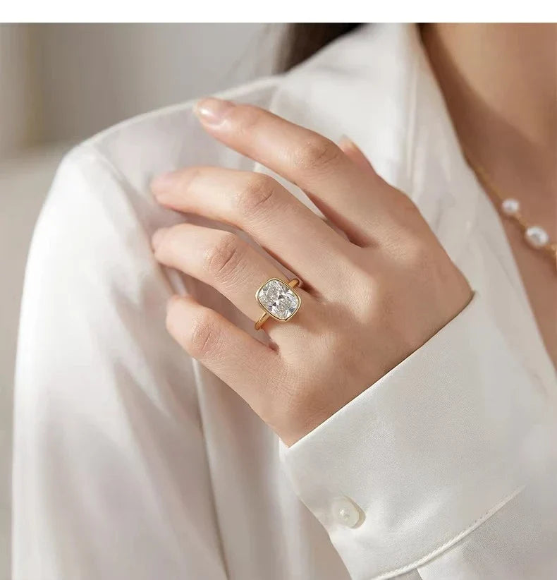 S925 Silver 8 * 11mm Fat Square White Zircon Ice Flower Cutting Ring Set with Classic Commuter Women's Jewelry