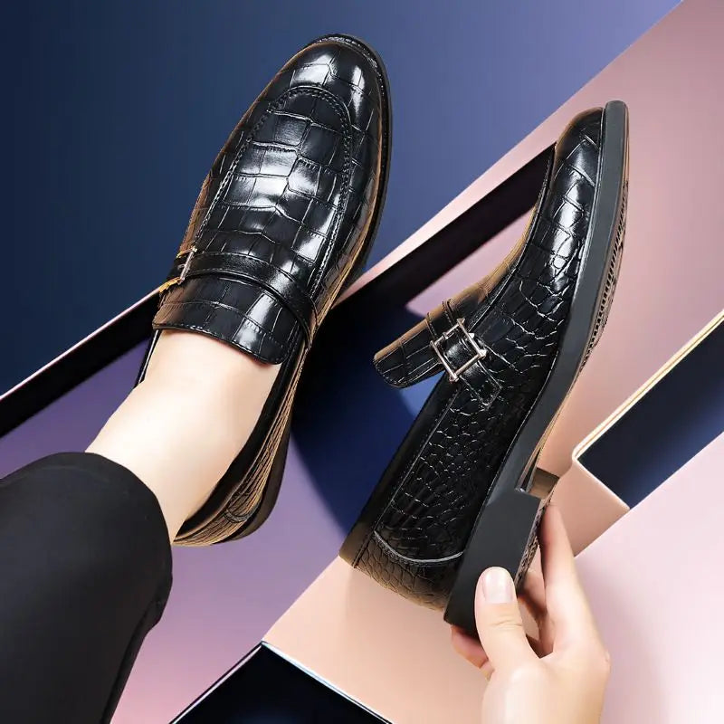 Dark Brown Pointed Toe Social Shoe for Men New Low Price Leather Casual Gentleman Luxury Designer Elegant Office Dress Shoes Man