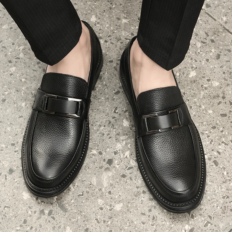 Men's Solid -Color Casual Loafers For Autumn And Winter Comfortable Soft -Soled Business Office Shoe And Metal Buckle Lazy Shoes