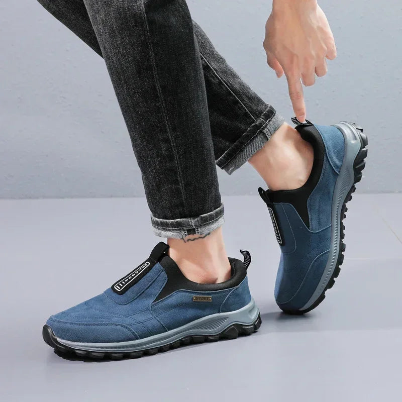 Outdoor Hiking Shoes Men Sneakers Slip on Casual Men Shoes Breathable Suede Leather Shoe Anti-skid Walking Shoes Footwear