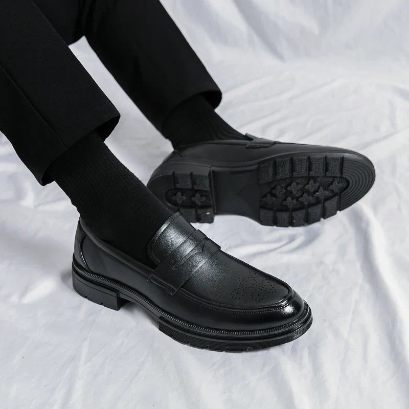 Spring Luxury Thick soled Casual Shoes Men's Black Penny loafers men Brown Business Office Dress Shoes for Mentênis masculino