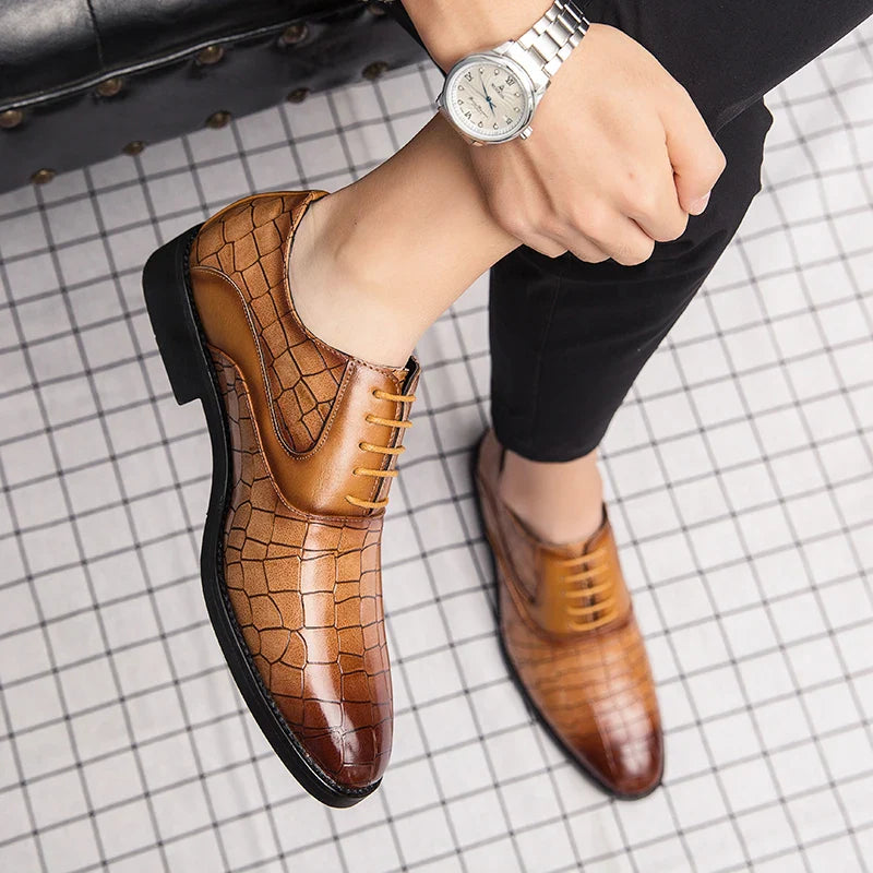 Spring Italian high-quality Blue Leather Shoes for Men men leather shoes Wedding Dress Shoes Patent mens loafers Big size:38-48