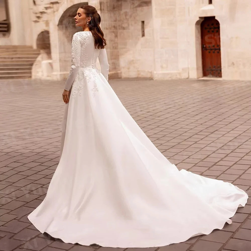 Elegant A Line Women's O Neck Appliques Wedding Dresses Vestido De Novia Long Sleeve Satin Bride Gowns Customized Robe De Mariée