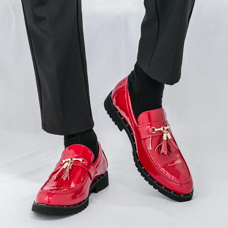 Hot Sale Red Man Formal Shoes Luxury Tassels Leather Mens Dress Shoes Comfort Pointed Wedding Party Shoes Man zapatos de vestir