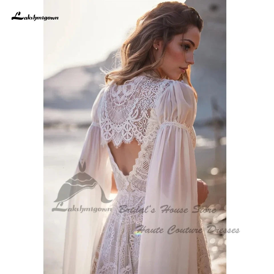 Vintag Boho Beach Wedding Dresses Detachable Lace Cape 2025 Vestidos Sexy Champagne Bridal Gowns Deep Customized