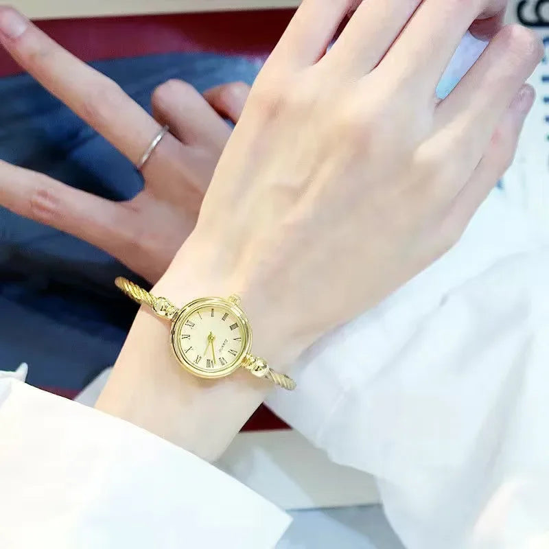 Luxury Women's Watch Small Gold Bangle Bracelet Watches Stainless Steel Retro Ladies Quartz Wristwatch Female Thin Chain Clock