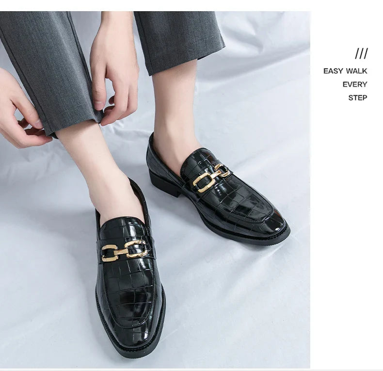 46 plus-size Metal Pressed Floral Loafers 2024 new merchant leather shoes men's casual pressed plaid leather pointy