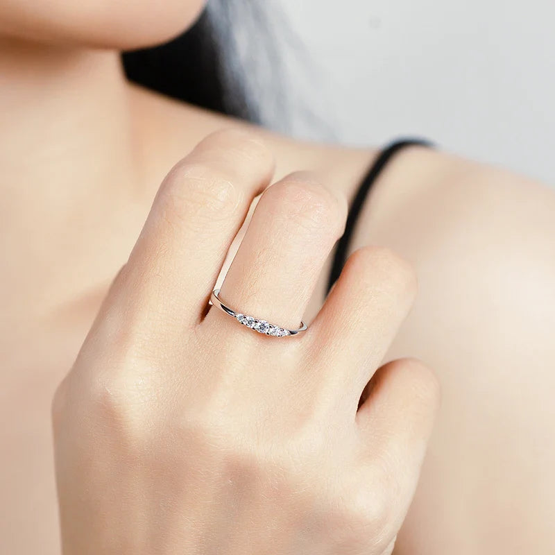 0.13CTTW 2.5mm Certified Moissanite Rings for Women 5 Stones Sparkling Sterling Silver 925 Wedding Band Mach Diamond GRA