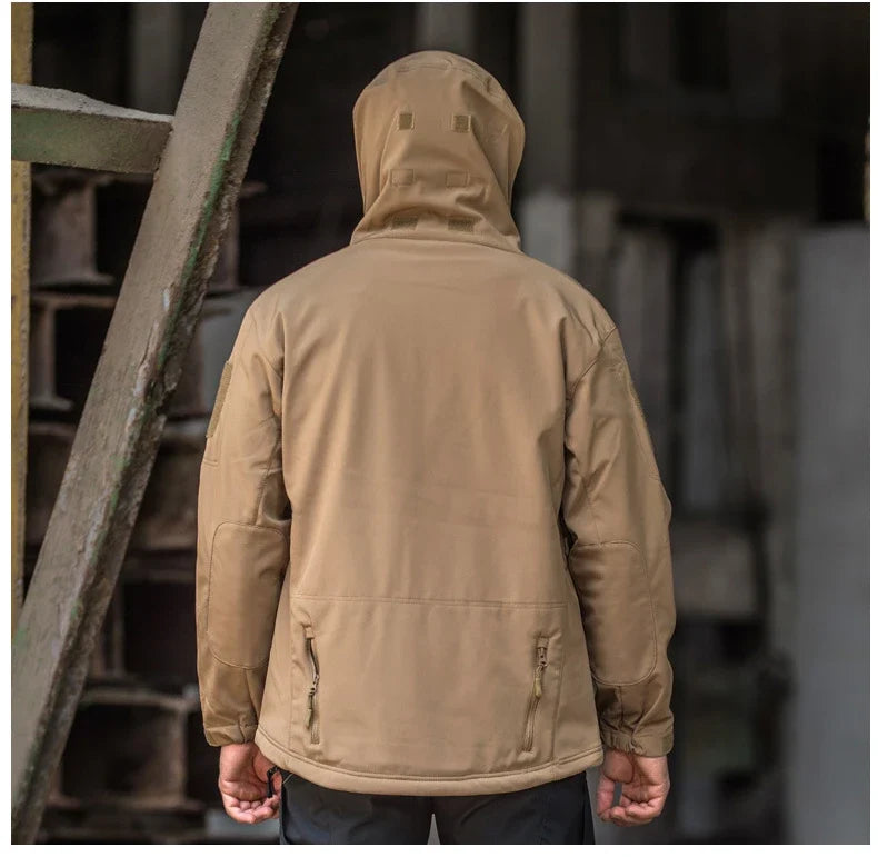2024 New Fashionable Shark Skin Soft Shell Jacket Men's Tactical Windproof Waterproof Jacket Men's Jacket Hooded Jacket
