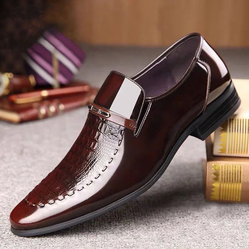 Classic Men Dress Shoe New Printed Large Size Men Shoe Patent Leather Business Leather Shoe Cover Toe Head Men Shoe Wedding Shoe