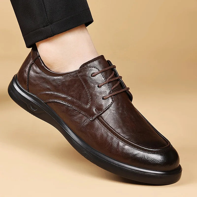 Spring Autumn New Business Casual Shoes for Men Solid Color Fashion Wedding Shoes Male Soft Sole Lace Designer Loafers Man