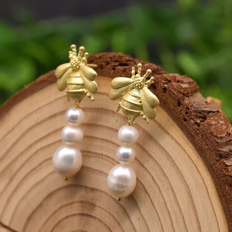 Bee And  With Natural Pearls Pearl Earrings 18K Gold Plated Jewelry Korean Designer Jewelry Earrings Gifts For Girlfriend