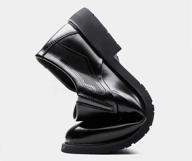 2026 New Designer Leather Shoes for Men Spring Autumn Business Casual Shoes Male Fashion Solid Color Wedding Shoe Man