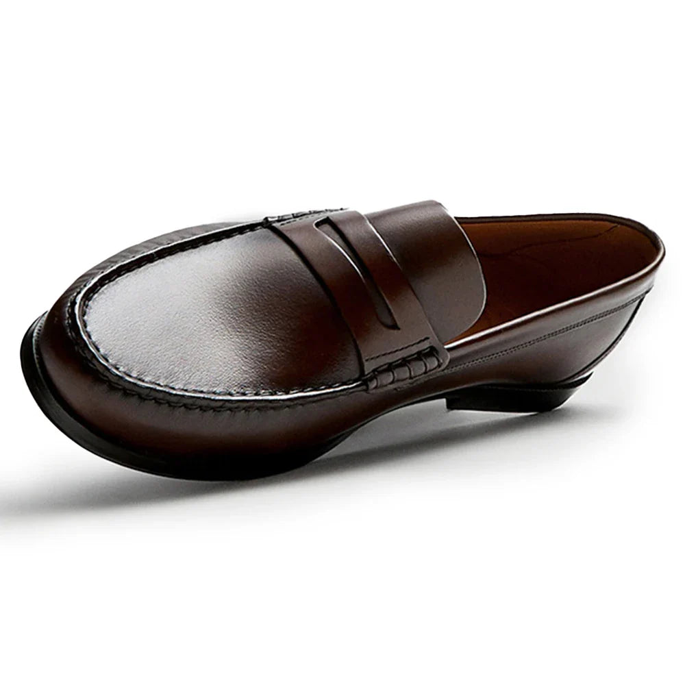 Vintage Calf Leather Loafers Breathable Slip on Moccasins Driving Designer Casual Cowhide Shoes for Men