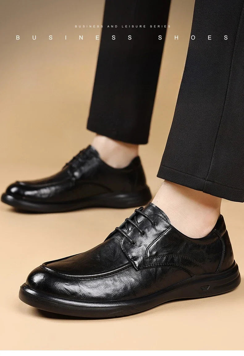 Spring Autumn New Business Casual Shoes for Men Solid Color Fashion Wedding Shoes Male Soft Sole Lace Designer Loafers Man