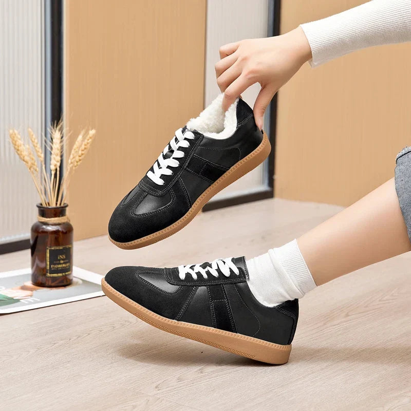 Women's Sneakers 2026 New Genuine Leather Ladies Moral Training Shoes Casual Spring Flat Shoes Women