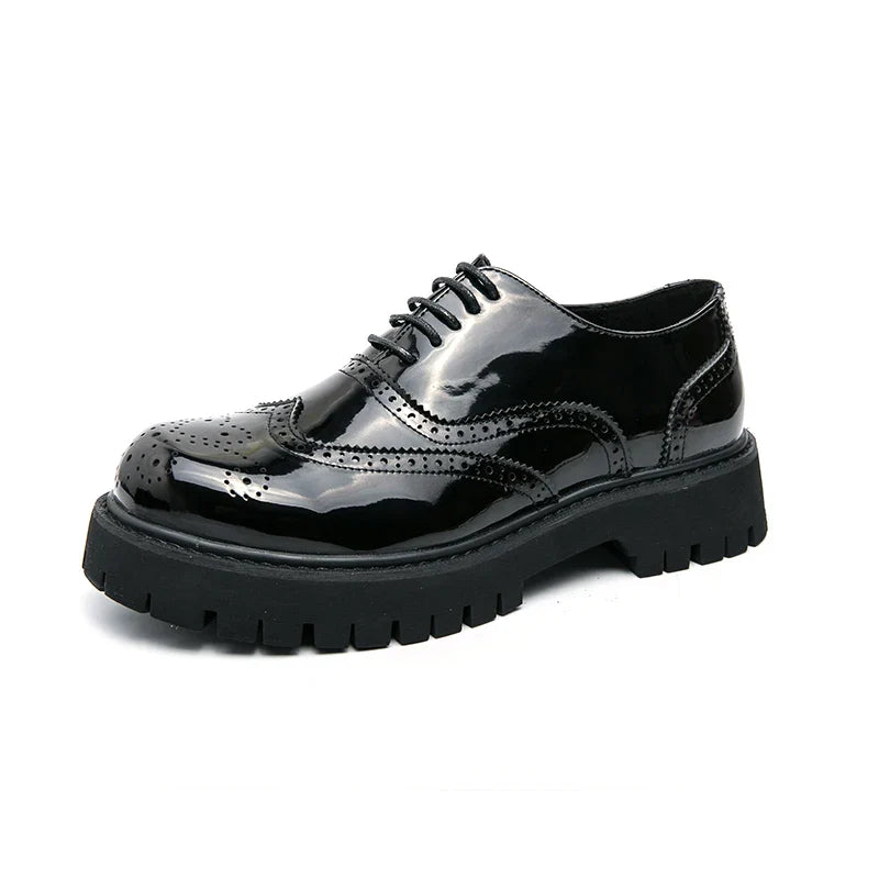 Man luxury Brand British Classic Pointed Dress Shoes Mens Patent Leather Black Wedding Shoes Oxford Formal Shoes Glossy Fashion