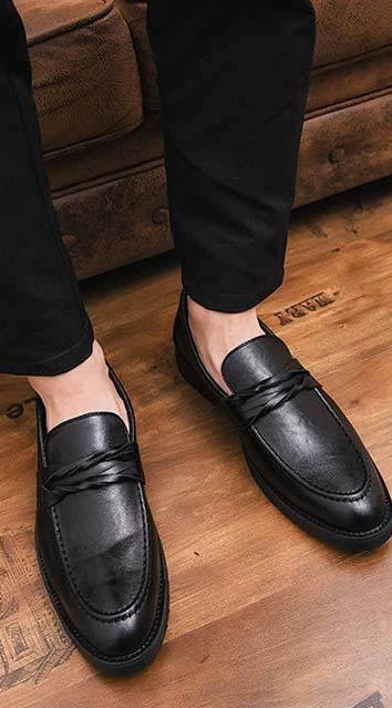 With Tassels Loafers Office Leather Shoes for Men Platform Thick Sole Pointed Toe Man Casual Shoe High Quality Fashion Elegant