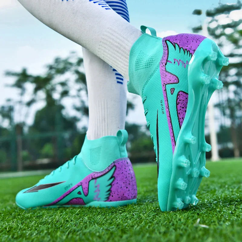 New Men Soccer Shoes Outdoor High Ankle Non-Slip Sports Shoes Ultralight Indoor Football Boots High-quality Futsal Non-Slip