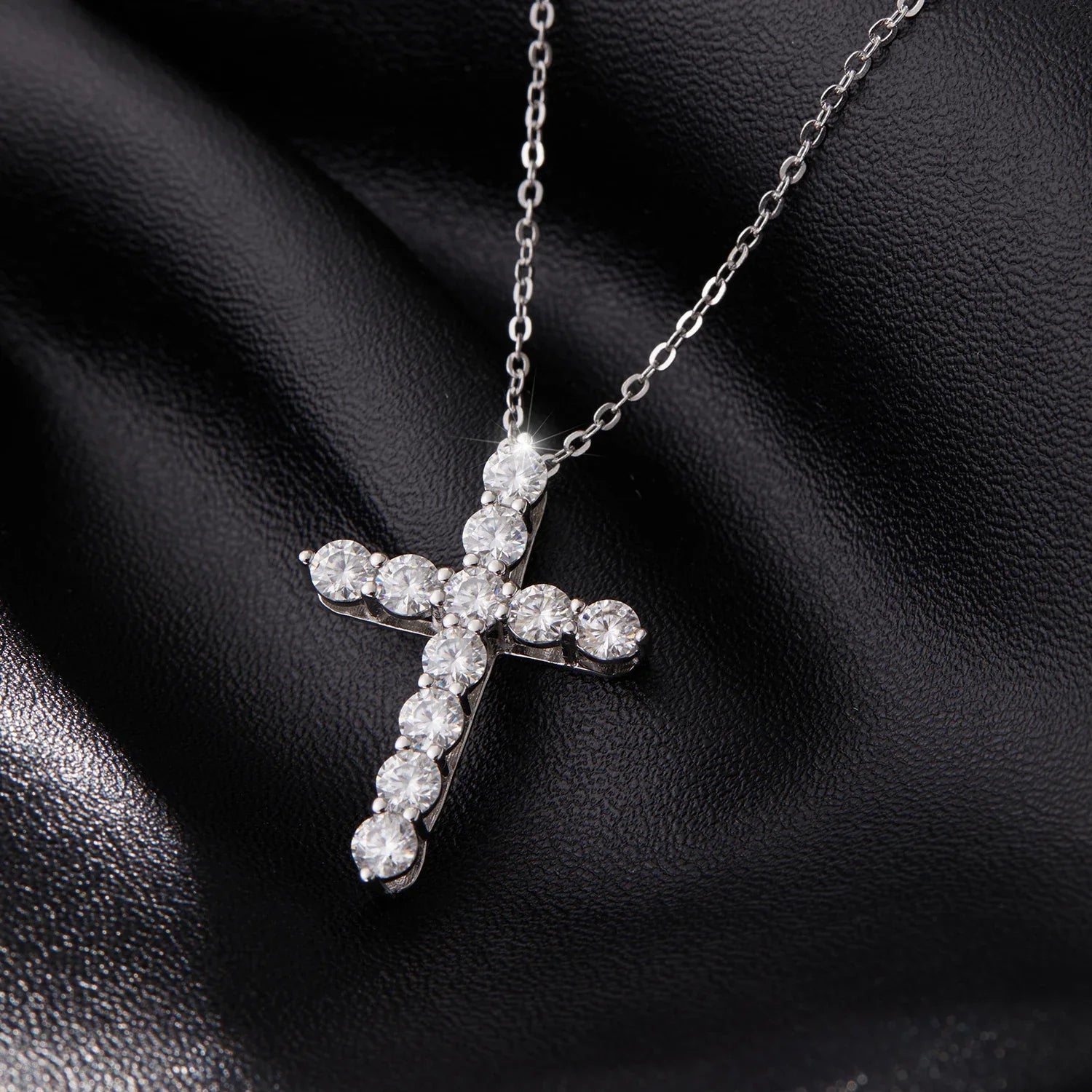 D Color Moissanite Necklace 925 Sterling Silver Exquisite Cross Link Chain Pendant Necklace For Women Fine Jewelry Gift