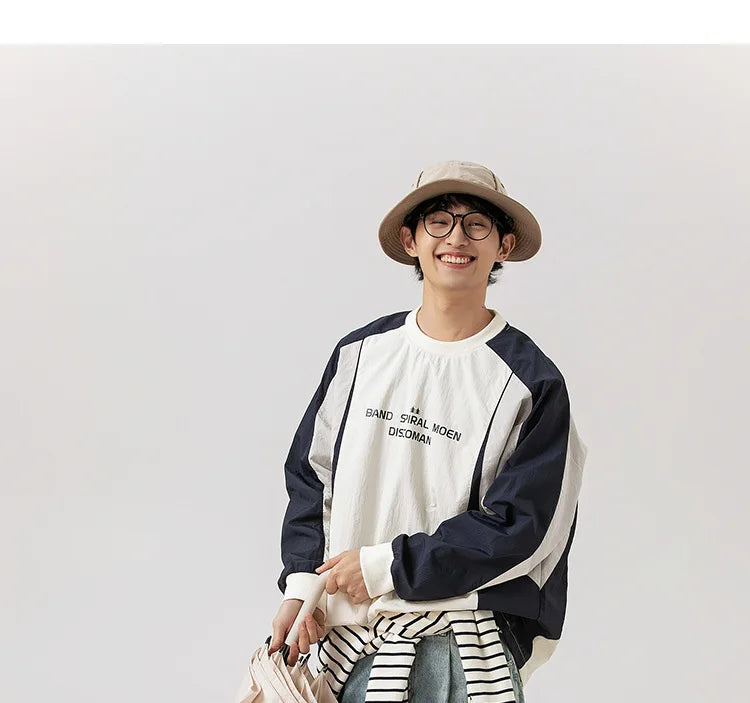 Japanese-inspired Color-blocked Crew Neck Sweatshirt with Patchwork Design: Men's Spring/Autumn Outdoor Leisure