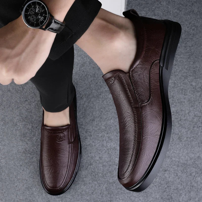 Leather Fashion Business Shoes Men Luxury Brand Mens Comfortable Loafers Handmade Men Casual Shoes New All-match Flats for Men