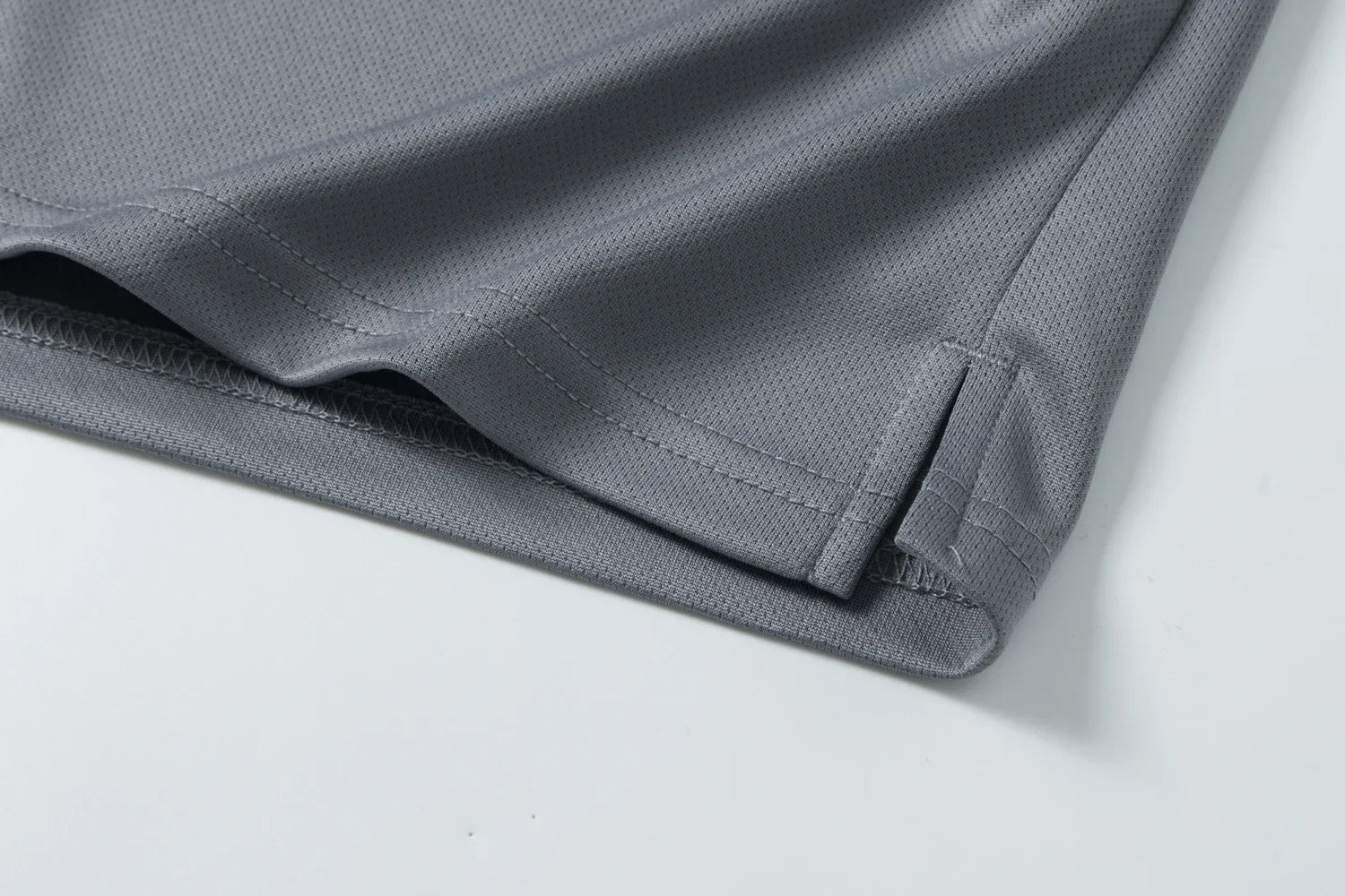 Men's Athletic Running Shorts Mesh Quick Dry Lightweight 5 inches Drawstring Gym Workout Shorts with Zipper Pockets